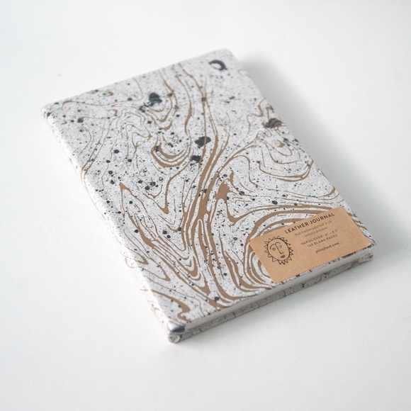 Print Fresh Leather Hardcover Journal with Blank Pages - Picture 2 of 8